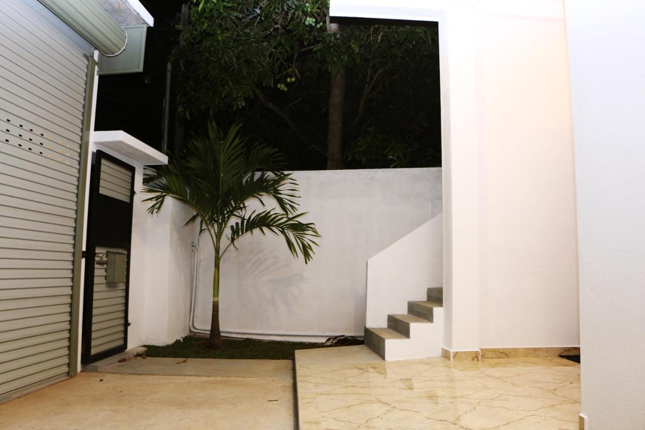 Ashford Beach Matara Exterior foto